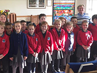 260520-gwasanaeth-diolchgarwch-yn-y-capel-lleol-lrg